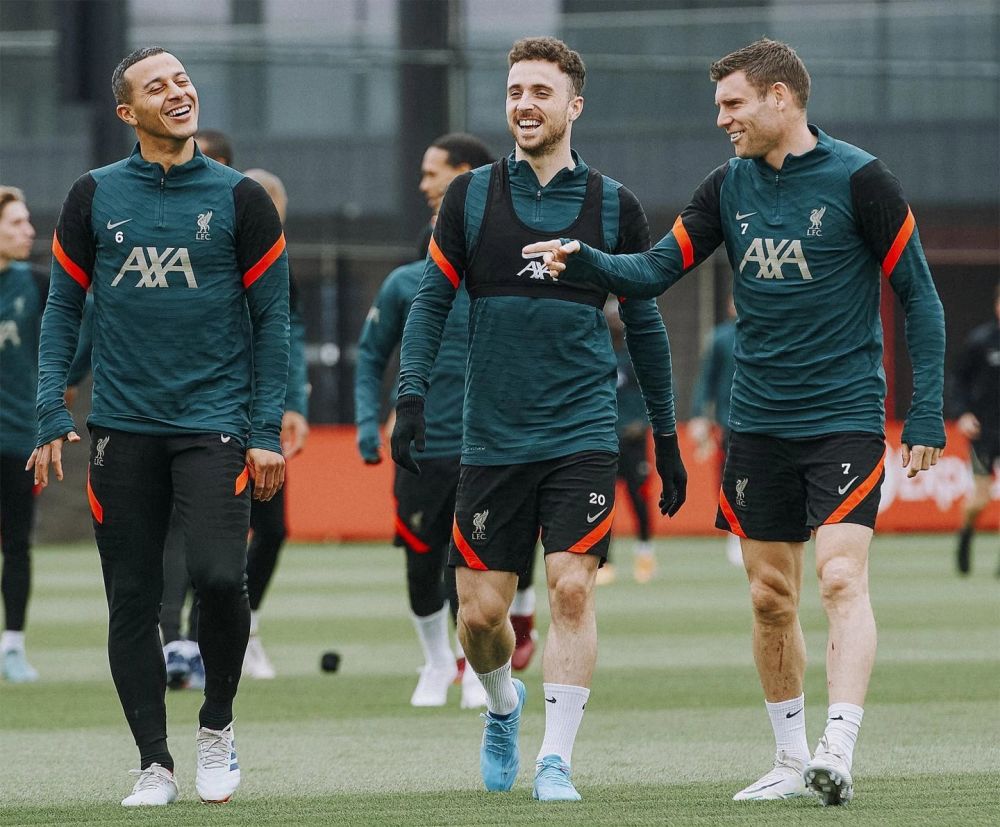 ng体育下载-比利亚雷亚尔窗口期调整名单清晨费城76人备战德甲，这操作让人直呼：今夜广厦男篮队长鼓劲——欧冠节点到来的简单介绍